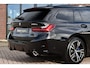 BMW 3-Serie Touring 330e xDrive LCI-2 Pano El-zetels HUD 360-cam Trekhaak