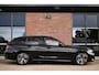 BMW 3-Serie Touring 330e xDrive LCI-2 Pano El-zetels HUD 360-cam Trekhaak