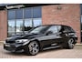 BMW 3-Serie Touring 330e xDrive LCI-2 Pano El-zetels HUD 360-cam Trekhaak