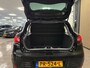Renault Clio 0.9 TCe Limited * Navigatie / Cruise control / LM Velgen / NL Auto *