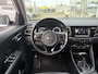 Kia Niro Hybrid 1.6 GDi BusinessLine / Automaat / Stuur-/Stoelverwarming / Adaptieve Cruise-Control / Apple-Carplay & Android-Auto / Trekhaak / Climate-Control / Keyless / Radio-Bluetooth / Navi / Camera / PDC-Achter / ENZ.