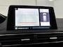 Peugeot 5008 1.2 130pk GT-Line Automaat | Schuif-/Kanteldak | Elektrische Achterklep | Navigatie | 18"LMV | Camera | Apple Carplay/Android Auto | Cruise Control | Climate Control |