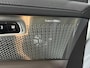 Volvo XC90 2.0 T8 Plug-in hybrid AWD Ultra Black Edition 455 PK / Panorama dak / Exclusive lederen interieur / Nardo Grey