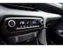 Toyota Yaris 1.5 Hybrid 115 DYNAMIC NAVI-CARPLAY CAMERA STOEL+STUUR VERWARMD LM VELGEN