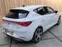 SEAT Leon 1.5 eTSI FR Business Apple CarPlay/Android Auto | Cruise & climate control | LED verlichting | Navigatiesysteem | Rijstrooksensor | Parkeersensoren voor en achter | Trekhaak uitklapbaar
