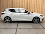 SEAT Leon 1.5 eTSI FR Business Apple CarPlay/Android Auto | Cruise & climate control | LED verlichting | Navigatiesysteem | Rijstrooksensor | Parkeersensoren voor en achter | Trekhaak uitklapbaar