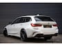 BMW 3-Serie Touring 330e xDrive 292PK|BTW|Head-Up|Sfeer|Rijmodus|Dodehoek Assist|Camera|Carplay|Full Led e.o.
