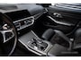 BMW 3-Serie Touring 330e xDrive 292PK|BTW|Head-Up|Sfeer|Rijmodus|Dodehoek Assist|Camera|Carplay|Full Led e.o.