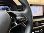 Skoda Kamiq 1.0 TSI Business Edition Apple CarPlay/Android Auto | Cruise & climate control | Getint glas | Half/leer alcantara bekleding | Keyless entry&start | Navigatiesysteem | Panoramadak | Parkeersensoren voor en achter | Zwart optiek