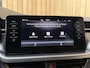 Skoda Kamiq 1.0 TSI Business Edition Apple CarPlay/Android Auto | Cruise & climate control | Getint glas | Half/leer alcantara bekleding | Keyless entry&start | Navigatiesysteem | Panoramadak | Parkeersensoren voor en achter | Zwart optiek
