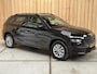 Skoda Kamiq 1.0 TSI Business Edition Apple CarPlay/Android Auto | Cruise & climate control | Getint glas | Half/leer alcantara bekleding | Keyless entry&start | Navigatiesysteem | Panoramadak | Parkeersensoren voor en achter | Zwart optiek