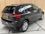 Skoda Kamiq 1.0 TSI Business Edition Apple CarPlay/Android Auto | Cruise & climate control | Getint glas | Half/leer alcantara bekleding | Keyless entry&start | Navigatiesysteem | Panoramadak | Parkeersensoren voor en achter | Zwart optiek