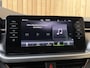 Skoda Kamiq 1.0 TSI Business Edition Apple CarPlay/Android Auto | Cruise & climate control | Getint glas | Half/leer alcantara bekleding | Keyless entry&start | Navigatiesysteem | Panoramadak | Parkeersensoren voor en achter | Zwart optiek