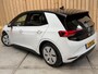 Volkswagen ID.3 Pro Edition 58 kWh SoH 92,93% | Alcantara/leer bekleding | Adaptieve cruise control | Achteruitrijcamera | Climate control | LED koplampen | Navigatiesysteem | Voorstoelen en stuurverwarming | Parkeersensoren voor en achter