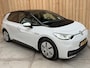 Volkswagen ID.3 Pro Edition 58 kWh SoH 92,93% | Alcantara/leer bekleding | Adaptieve cruise control | Achteruitrijcamera | Climate control | LED koplampen | Navigatiesysteem | Voorstoelen en stuurverwarming | Parkeersensoren voor en achter