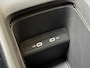 Volkswagen ID.3 Pro Edition 58 kWh SoH 92,93% | Alcantara/leer bekleding | Adaptieve cruise control | Achteruitrijcamera | Climate control | LED koplampen | Navigatiesysteem | Voorstoelen en stuurverwarming | Parkeersensoren voor en achter