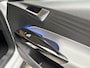 Volkswagen ID.3 Pro Edition 58 kWh SoH 92,93% | Alcantara/leer bekleding | Adaptieve cruise control | Achteruitrijcamera | Climate control | LED koplampen | Navigatiesysteem | Voorstoelen en stuurverwarming | Parkeersensoren voor en achter