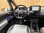 Volkswagen ID.3 Pro Edition 58 kWh SoH 92,93% | Alcantara/leer bekleding | Adaptieve cruise control | Achteruitrijcamera | Climate control | LED koplampen | Navigatiesysteem | Voorstoelen en stuurverwarming | Parkeersensoren voor en achter
