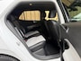 Volkswagen ID.3 Pro Edition 58 kWh SoH 92,93% | Alcantara/leer bekleding | Adaptieve cruise control | Achteruitrijcamera | Climate control | LED koplampen | Navigatiesysteem | Voorstoelen en stuurverwarming | Parkeersensoren voor en achter