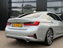 BMW 3-Serie 330i Sport Line Schuifdak Headup Live Cockpit