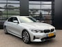 BMW 3-Serie 330i Sport Line Schuifdak Headup Live Cockpit