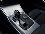 BMW 3-Serie 330i Sport Line Schuifdak Headup Live Cockpit