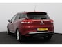 Renault Clio Estate 1.5 dCi Ecoleader Limited/ D-Riem verv: 150.000 KM!/ Navi/ Clima/ Cruise/ Elek. pakket/ Isofix/ Bluetooth/ Multi. LEDER. Stuur/ 16'' LMV/ Mistl./ Extra getint glas/ Chroom/ PDC.