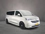 Volkswagen Transporter 2.5 233pk eHybrid L2 Bulli Dubbele Cabine | Sportstoelen leder-suede | 20" | Trekhaak wegklapbaar | Verlaagd | > DEMO VOORDEEL; beschikbaar per 26-12-206 <