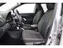 Toyota Yaris Cross 1.5 Hybrid Dynamic | Trekhaak | Parkeersensoren voor/achter | Apple Carplay / Android Auto | Keyless | Adaptive Cruise | Clima | Camera | Full LED | 17 inch