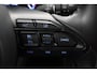 Toyota Yaris Cross 1.5 Hybrid Dynamic | Trekhaak | Parkeersensoren voor/achter | Apple Carplay / Android Auto | Keyless | Adaptive Cruise | Clima | Camera | Full LED | 17 inch