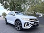 Volkswagen T-Roc 1.5 TSI R-Line/ Cam/ Keyless/ Pano/ 19''LMV/ IQ LED/ Trekhaak
