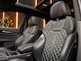Audi Q5 55 TFSI e S-Line Quattro Competition 367PK | Luchtvering | Pano | B&O | Massage | Memory | Digtal Dash | RS Nappe Leder | 360 | Ambient+ | Keyless | Leder | Carplay | Trekhaak | Head-Up | Matrix Led | Electric Seats | Afgevlakt Stuur