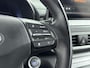 Hyundai Kona Electric EV Comfort Smart 64 kWh | SoH 95,7% | WLTP 484km | Warmtepomp | 3-fasen | Navigatie | Camera |