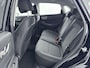 Hyundai Kona Electric EV COMFORT 64 kWh | PDC | 3 FASE | WARMTEPOMP | CAMERA | CLIMA | CRUISE ADAPT. | NAVI | PRIVACY GLASS | DAKRAILING | APPLE CAR PLAY & ADROID AUTO | LAGE KMSTAND! |