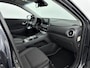 Hyundai Kona Electric EV FASHION 64 kWh <| FACELIFT MODEL! | DODEHOEK DETECTIE | PDC | 3 FASE | WARMTEPOMP | CAMERA | CLIMA | CRUISE ADAPT. | NAVI | PRIVACY GLASS | DAKRAILING | APPLE CAR PLAY & ADROID AUTO |