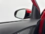 Hyundai Kona Electric EV PREMIUM 64 kWh <| 3- FASE | NAVI | CLIMA | ADAPT. CRUISE | CAMERA | HUD | LEDER | STUUR- & STOELVERWARMING | WARMTEPOMP | PRIVACY GLASS | WLTP 481 KM! |
