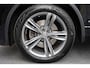 Volkswagen Tiguan R-Line Highline 4Motion 180PK Automaat