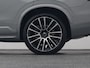 Volvo XC90 2.0 T8 Plug-in hybrid AWD Ultra Black Edition 7-Pers. |  PANO | 360° | B&W | HUD | ADAPTIVE | LUCHTVERING | STOEL- EN STUURVERW. | STOELMASSAGE | STOELVENT. | TREKHAAK