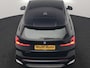 BMW iX1 xDrive30 67 kWh 313pk Dealer O.H. | Adaptive Cruise | Head Up | 360 Camera | Harman / Kardon | Lederen Comfortstoelen Massage & Memory | Keyless | Blis | Sfeerverlichting | Stoelverwarming | Apple Carplay | Navigatie | DAB |