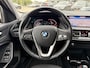BMW 1-Serie 118i Sport Line Trekhaak LED PDC Carplay DAB 18 Inch Sportstoelen
