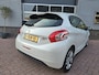 Peugeot 208 | NL Auto | Airco | LM Velgen | 1.6 e-HDi Blue Lease