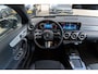 Mercedes-Benz A-klasse 180 Business Solution AMG | Panoramaschuifdak | Premium Plus | Nightpakket | 19"Multispaak AMG velgen | Stoelverwarming | 360° camera | Head-up display |