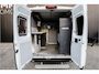 Peugeot Boxer 2.2 BlueHDi 140 L2H2 3.3t Inrichting I NAV I CAM I Standkach I BPM Vrij