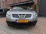 Nissan Qashqai 2.0 141PK Tekna Premium 4WD 4X4 Panorama Dak Airco Cruise Navi Elk.Ramen Leder Trekhaak keyless entry
