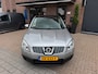 Nissan Qashqai 2.0 141PK Tekna Premium 4WD 4X4 Panorama Dak Airco Cruise Navi Elk.Ramen Leder Trekhaak keyless entry