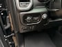 Dodge Ram 1500 5.7 V8 4x4 Crew Cab 401PK Laramie Bom volle opties Pano Groot Navi breed set velgen zeer nette!!