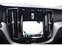 Volvo XC60 T6 350PK Plug-in hybrid AWD Ultra Black Edition / Luchtvering / Bowers & Wilkins / Adaptive Cruise control / Head-up Display / Elektrische stoelen met geheugen / Massagefunctie voorstoelen / Stoelverwarming V+A / Stoelventilatie / Stuurverwarming / 360 Camera /