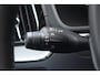 Volvo XC60 T6 350PK Plug-in hybrid AWD Ultra Black Edition / Luchtvering / Bowers & Wilkins / Adaptive Cruise control / Head-up Display / Elektrische stoelen met geheugen / Massagefunctie voorstoelen / Stoelverwarming V+A / Stoelventilatie / Stuurverwarming / 360 Camera /