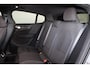 Volvo C40 Extended Range Ultimate 82 kWh - Panoramadak - IntelliSafe Assist & Surround - 360º Camera - Harman/Kardon audio - Verwarmde voorstoelen & stuur - Parkeersensoren voor & achter - Elektr. bedienb. voorstoelen met geheugen links - Draadloze tel. lader - Warmtepomp - Extra getint glas - 19' LMV