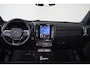 Volvo C40 Extended Range Ultimate 82 kWh - Panoramadak - IntelliSafe Assist & Surround - 360º Camera - Harman/Kardon audio - Verwarmde voorstoelen & stuur - Parkeersensoren voor & achter - Elektr. bedienb. voorstoelen met geheugen links - Draadloze tel. lader - Warmtepomp - Extra getint glas - 19' LMV